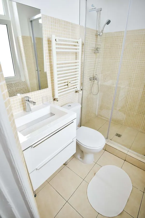 Queen Elizabeth Residence Bucureşti