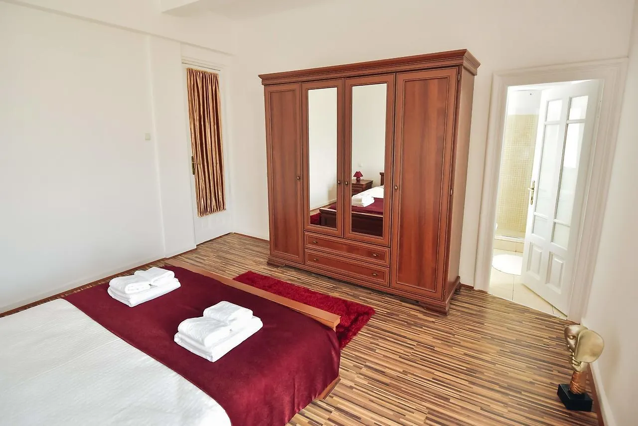 Queen Elizabeth Residence Bucureşti Apartament