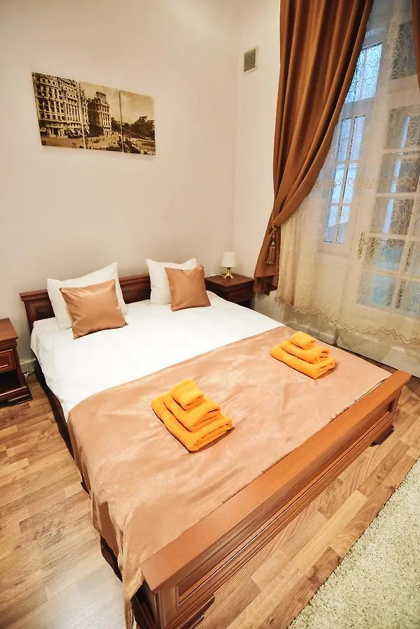 Queen Elizabeth Residence Bucureşti 0*,