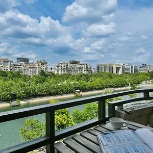 Unirii Center By Olala Homes شقة