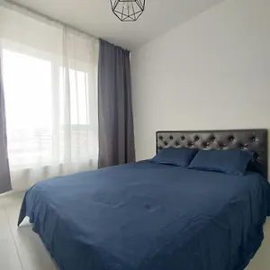 Luxury 2 Free Parking Air Conditioning Espresso Netflix Superb Modern Bright View Balcony Self Check In Militari Apartament